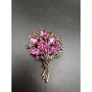 Vintage Floral Bouquet Brooch Pink/Fuchsia on Gold tone setting B4